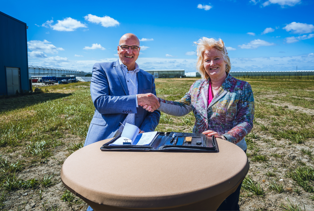 WUR Starts Construction Of New High-Tech Research Greenhouse In Bleiswijk-image