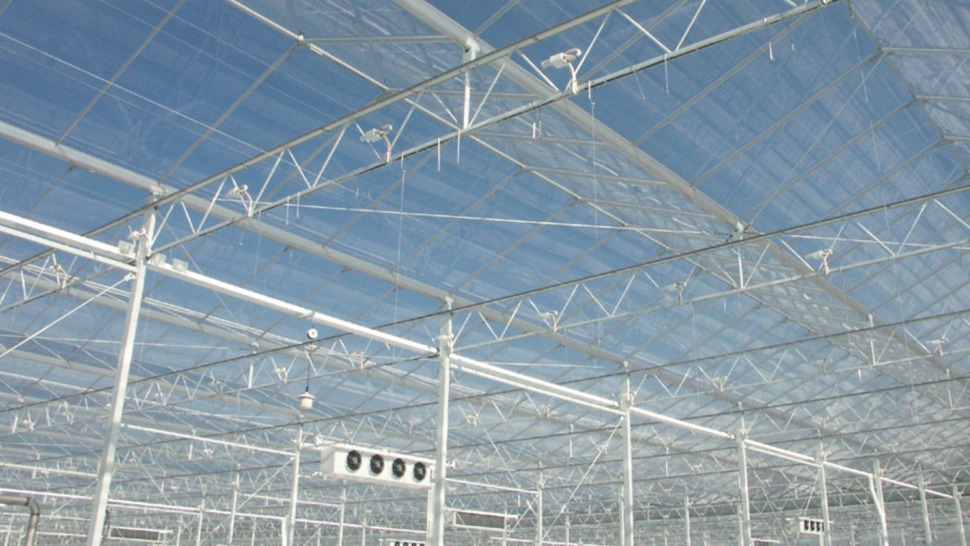 The World’s First Semi-Closed Greenhouse at Lans Rilland, the Netherlands